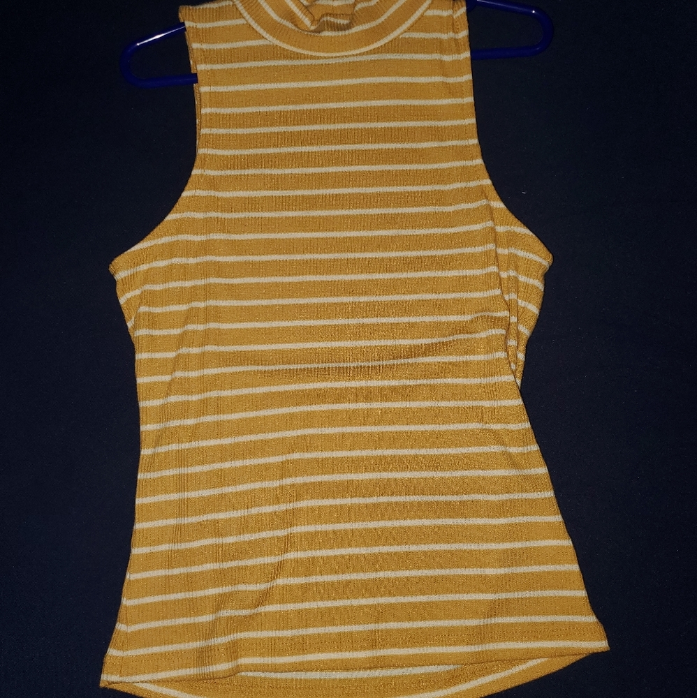 Yellow crop tank top, aeropostale, xs, mustard yellow